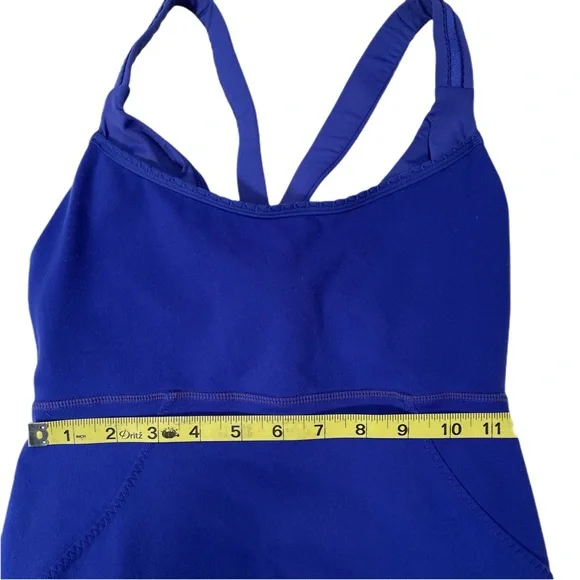 Lululemon Top w/Built in Adjustable Bra and Support - Picture 8 of 10